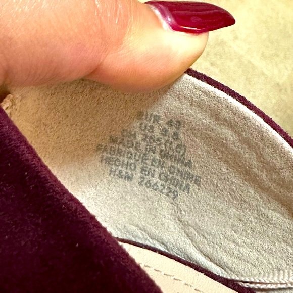 H&M Heels - Picture 4 of 4